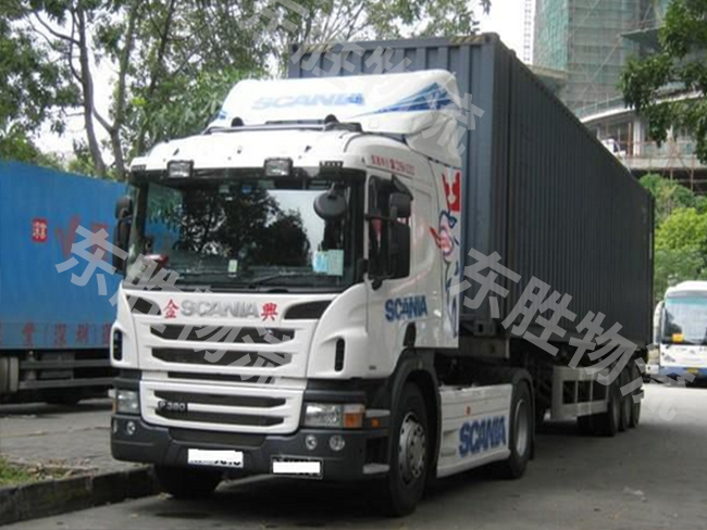 在深圳；新能源物流車已暴漲至4萬輛！深圳到香港物流,香港物流專線,深圳香港進(jìn)出口,中港物流,香港深圳貨運(yùn)運(yùn)輸,深圳市東勝物流有限公司