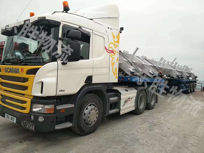 什么是工程運輸車輛？工程運輸車輛到香港需要注意哪些？深圳到香港物流,香港物流專線,深圳香港進(jìn)出口,中港物流,香港深圳貨運運輸-深圳市東勝物流有限公司