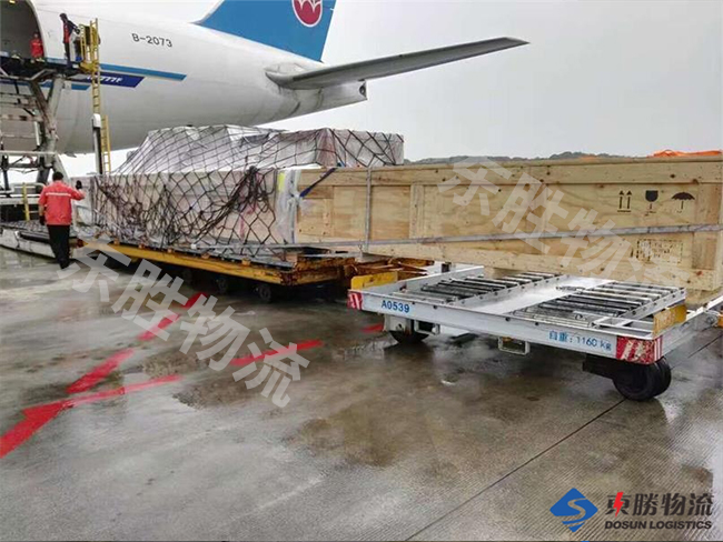 香港進口空運深圳的基本流程；深圳到香港物流-香港物流專線-中港貨運物流運輸專線-佛山到香港物流專線-一般貿(mào)易進出口報關(guān)代理-倉儲配送-深圳市東勝物流有限公司